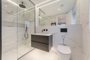 Photo 16- click for photo gallery